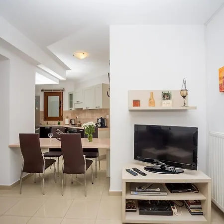 Lila's House Apartment Rhodes City